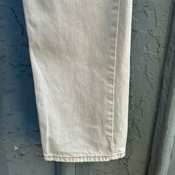 Good American 90’s Icon straight leg bone coloured, size 6/28 - Picture 6 of 13
